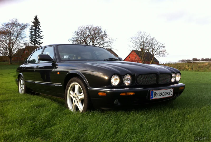 2000 Jaguar XJR in Grevinge 3