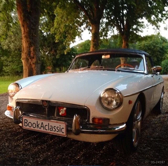 1963 MG B Roadster
