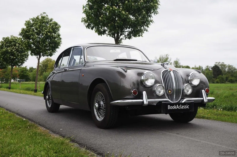 1968 Jaguar Mark II 340 in Græsted 6