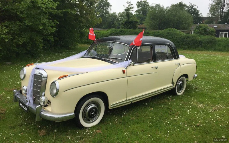 1958 Mercedes-Benz Ponton 220 S in Ballerup 4