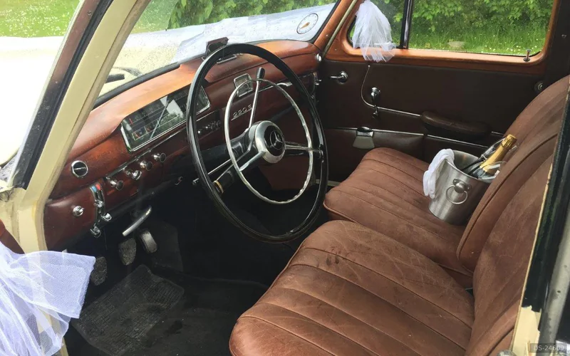 1958 Mercedes-Benz Ponton 220 S in Ballerup 7