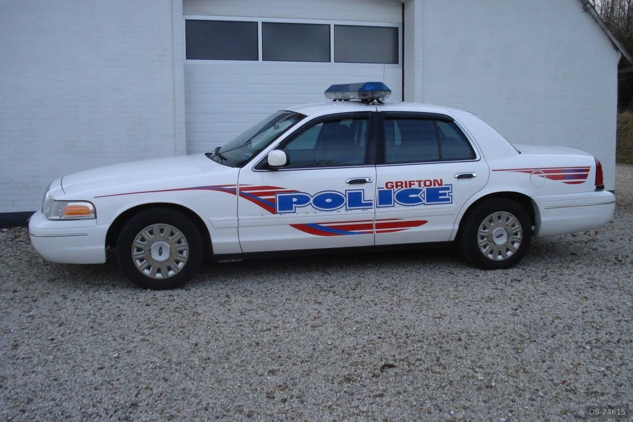 2003 Ford Crown Victoria
