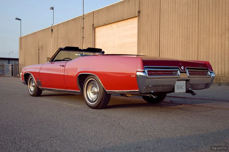 1969 Buick Wildcat in Søborg 2