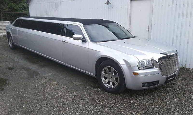 2007 Chrysler 300c in Hadsund 4