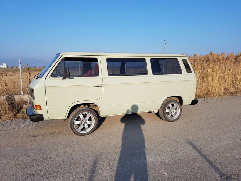 1985 Volkswagen Transporter