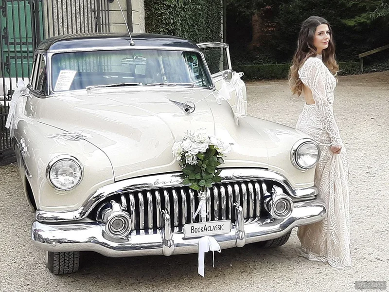 1952 Buick Super Eight Sedan in Basel 7