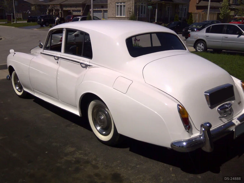 1964 Rolls-Royce Silver Cloud III in Terra Cotta 5