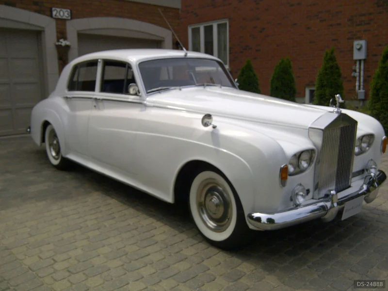 1964 Rolls-Royce Silver Cloud III in Terra Cotta 4
