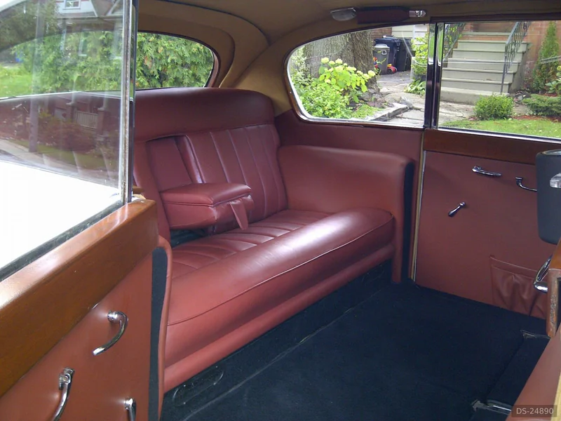 1954 Austin Princess in Terra Cotta 4