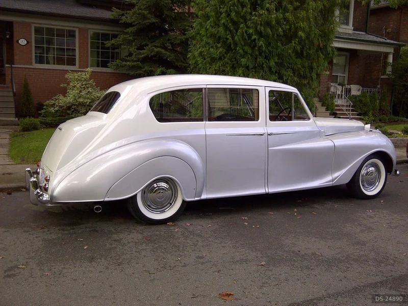 1954 Austin Princess in Terra Cotta 2