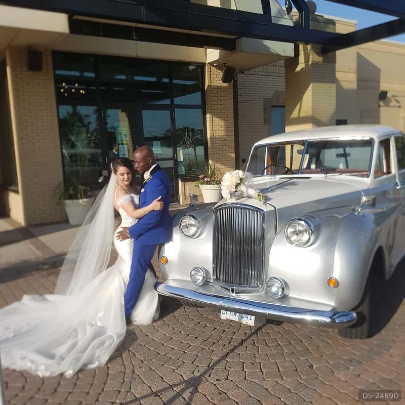 1954 Austin Princess in Terra Cotta 8