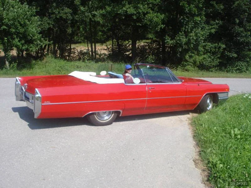 1965 Cadillac DeVille Cabriolet in Wien 2