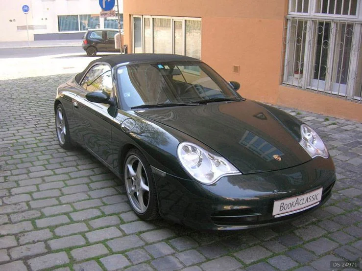 2002 Porsche 911 Cabrio