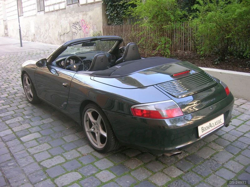2002 Porsche 911 Cabrio in Wien 2