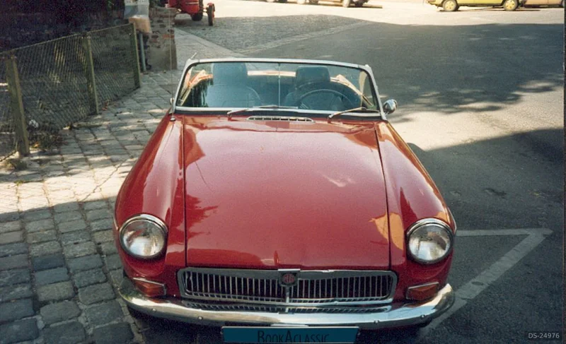 1969 MG B in Wien 4