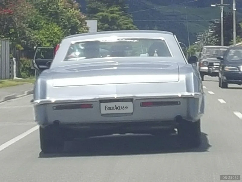 1965 Buick Riviera in Nelson 8