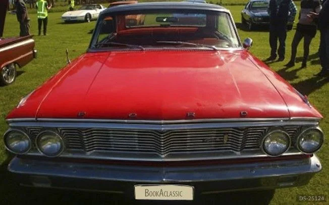1964 Ford Galaxie Fastback in Kaitangata 2