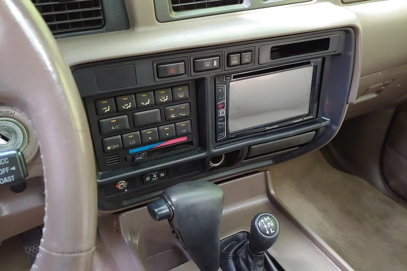 1996 Toyota Land Cruiser FJ80 8