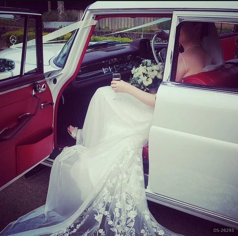 1967 Mercedes-Benz 200 Fintail in Letchworth Garden City 11