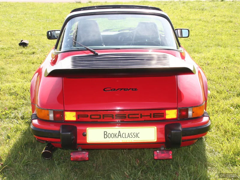 1985 Porsche 911 Carrera Targa Sport