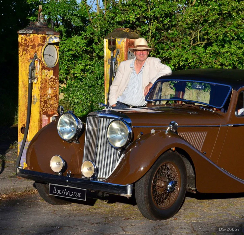 1947 Jaguar Mk4 in Frome 5