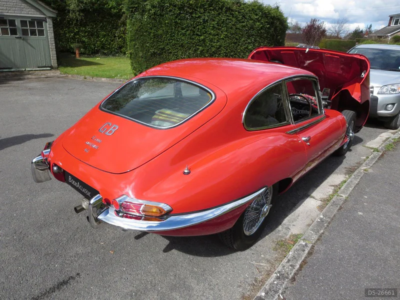 1967 Jaguar E-Type 2+2 in Salisbury 2