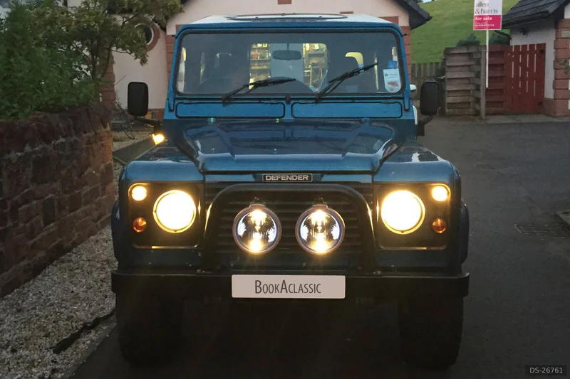 1996 Land Rover Defender 90 in Bridge Of Weir