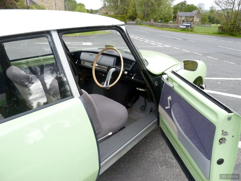 1962 Citroen DS 19 in Edinburgh 2