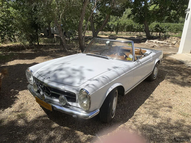 1969 Mercedes-Benz 280SL Pagoda in Groot Drakenstein 9
