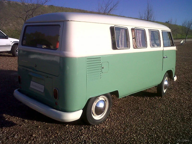 1965 Volkswagen Camper van in Paarl 2