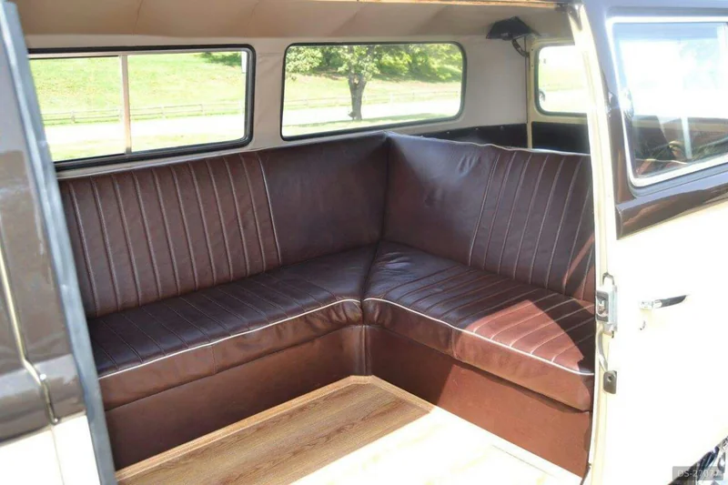 1974 Volkswagen Kombi in Pretoria 2