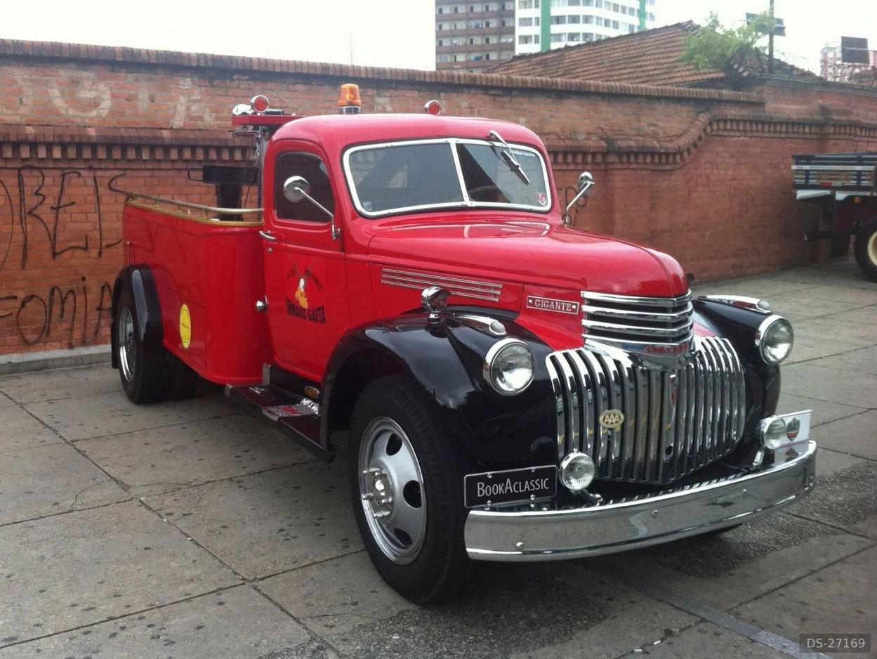 1942 Chevrolet Gigante