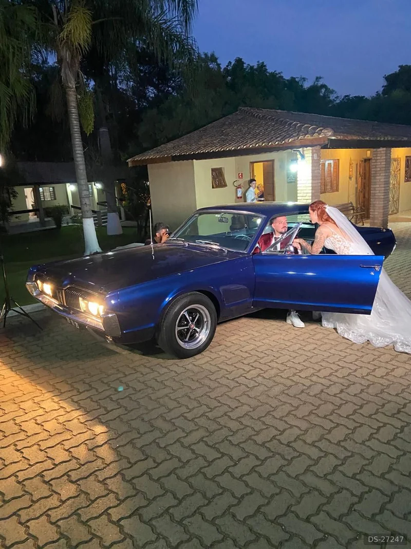 1967 Mercury Cougar in São Paulo 10