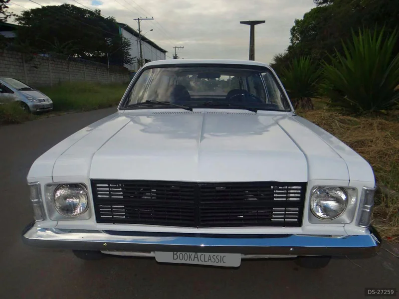 1977 Chevrolet Caravan in Belo Horizonte 3