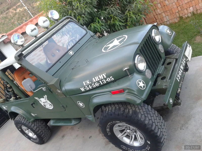 1988 Jeep Cj8 in Ibarra 2