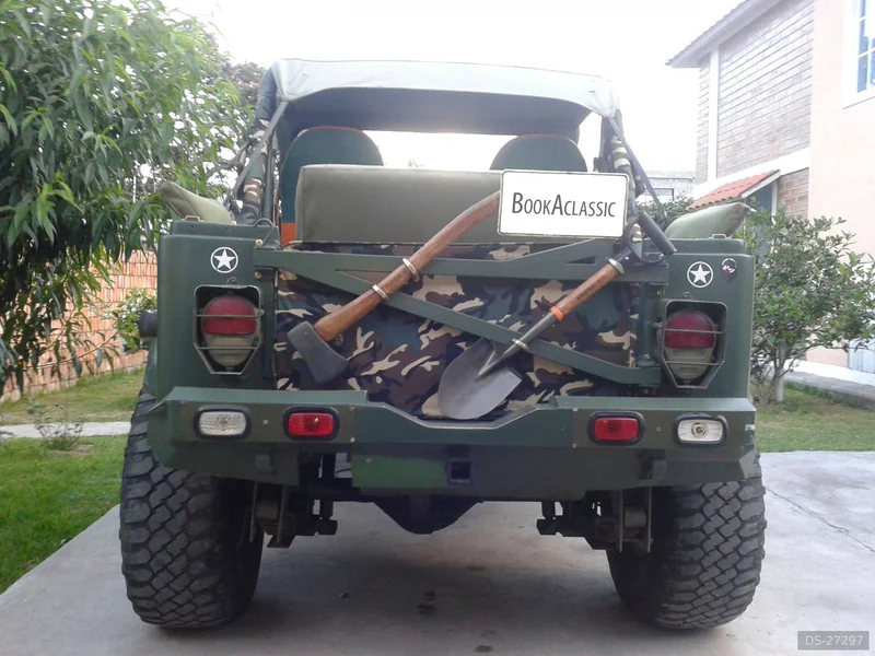 1988 Jeep Cj8 in Ibarra 5