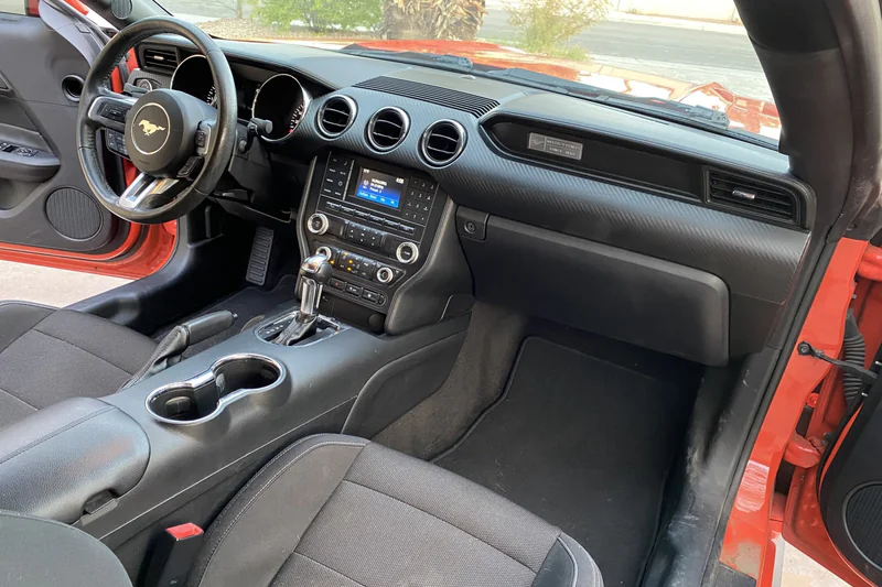 2015 Ford Mustang Base 16