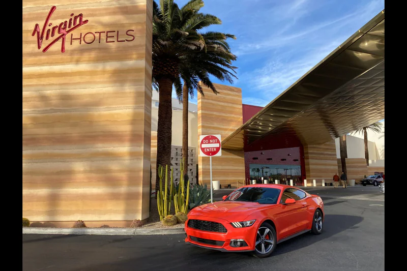 2015 Ford Mustang Base 8