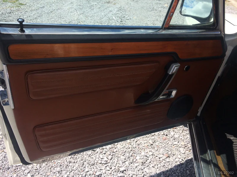 1975 Fiat 130 in Quito 3