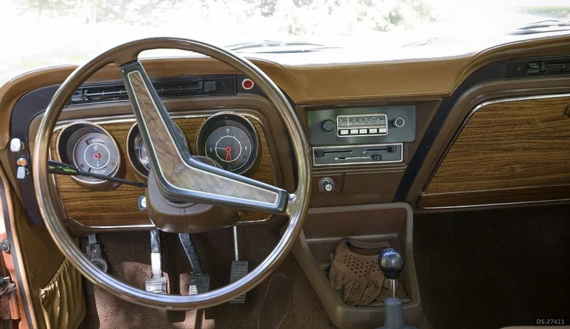1971 Ford Cortina XL in Praha 8 10