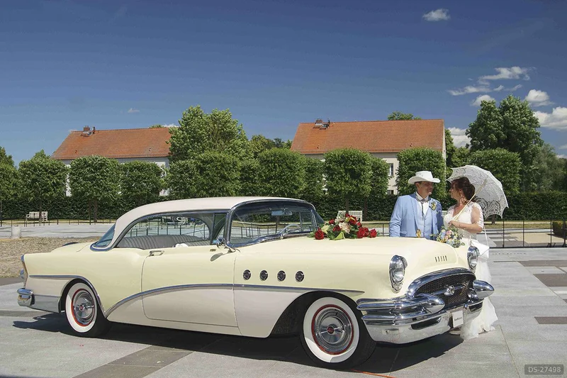 1955 Buick Roadmaster in Zeuthen 5