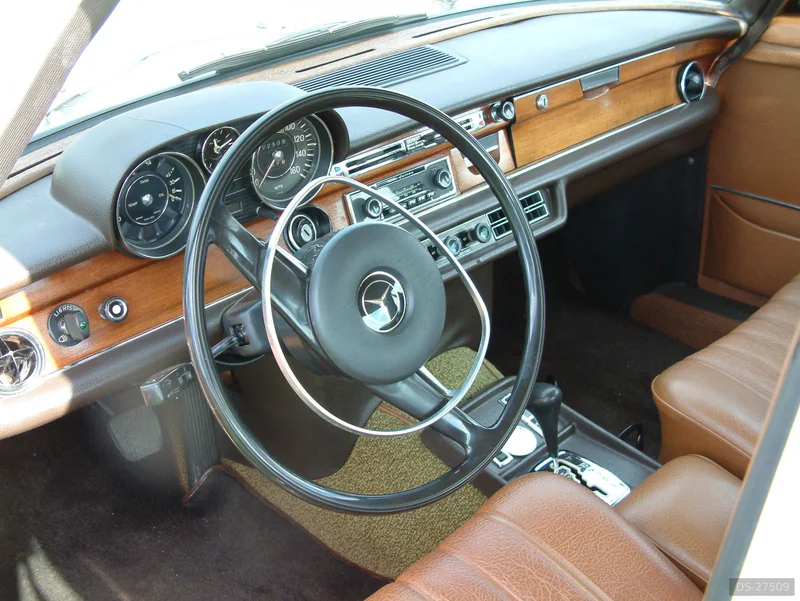 1971 Mercedes-Benz 280 SE 4.5 in München 6