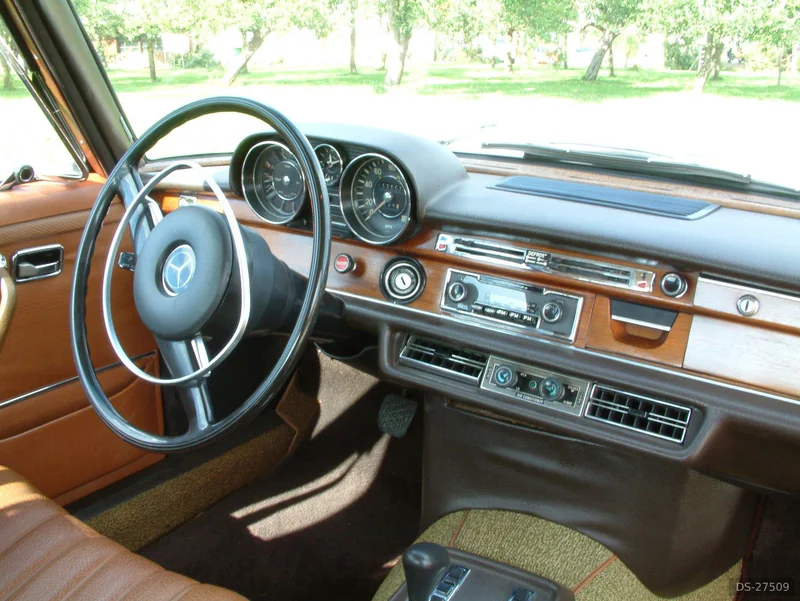 1971 Mercedes-Benz 280 SE 4.5 in München 10