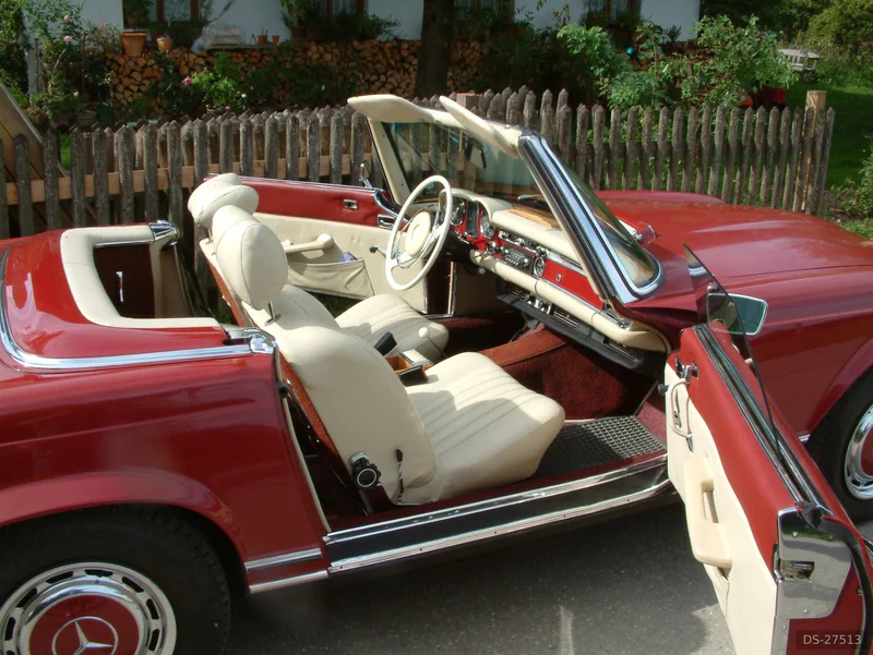 1969 Mercedes-Benz 280 SL in München 4