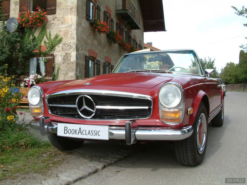 1969 Mercedes-Benz 280 SL in München 7