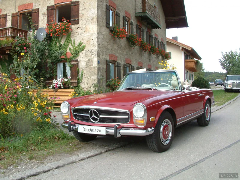 1969 Mercedes-Benz 280 SL in München 8