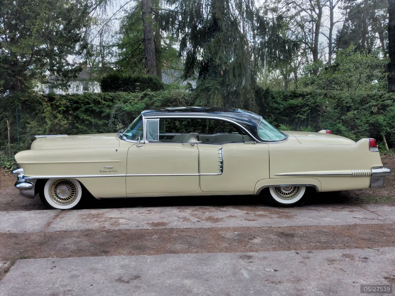 1956 Cadillac Sedan De Ville in Berlin 2