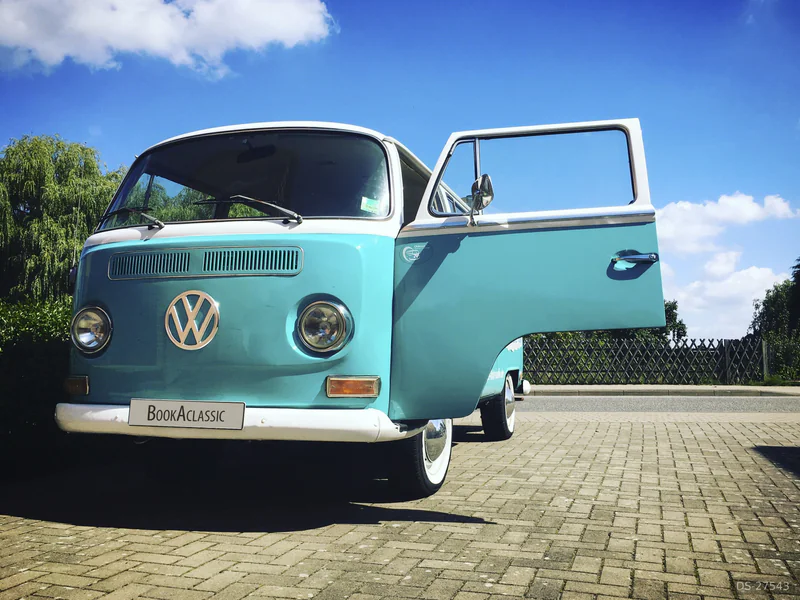 1969 Volkswagen T2a in Berlin 2