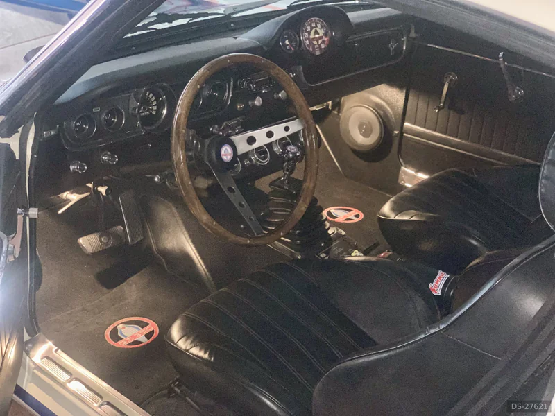 1965 Ford Mustang in Sarnico 9