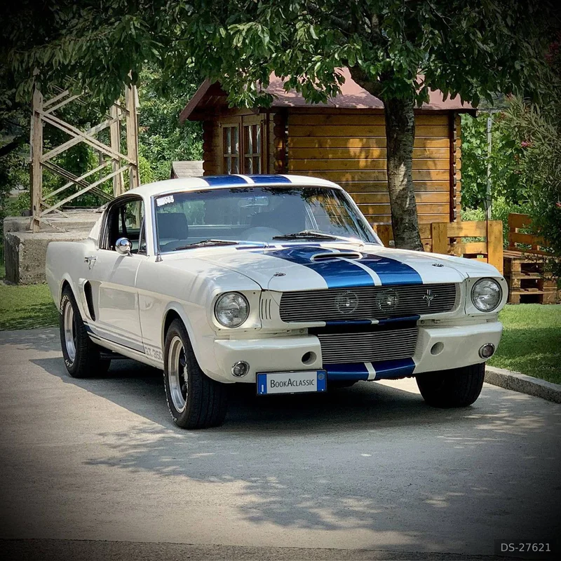 1965 Ford Mustang in Sarnico 4